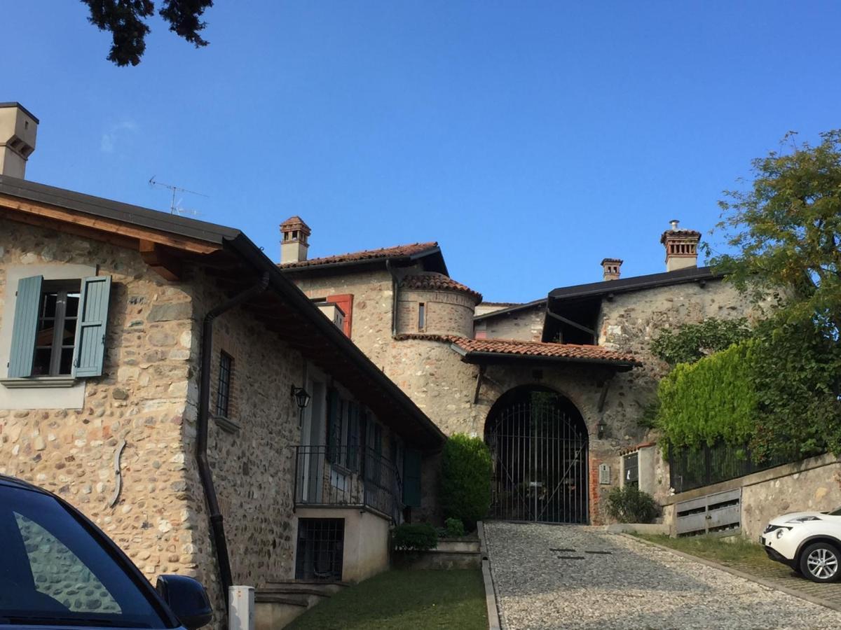 B & B Da Giusy Corte Franca Exteriör bild
