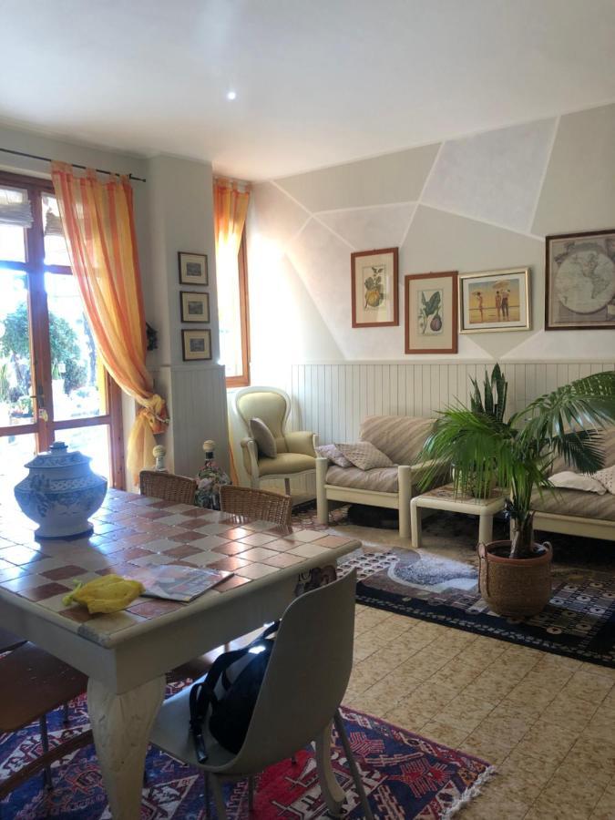 B & B Da Giusy Corte Franca Exteriör bild
