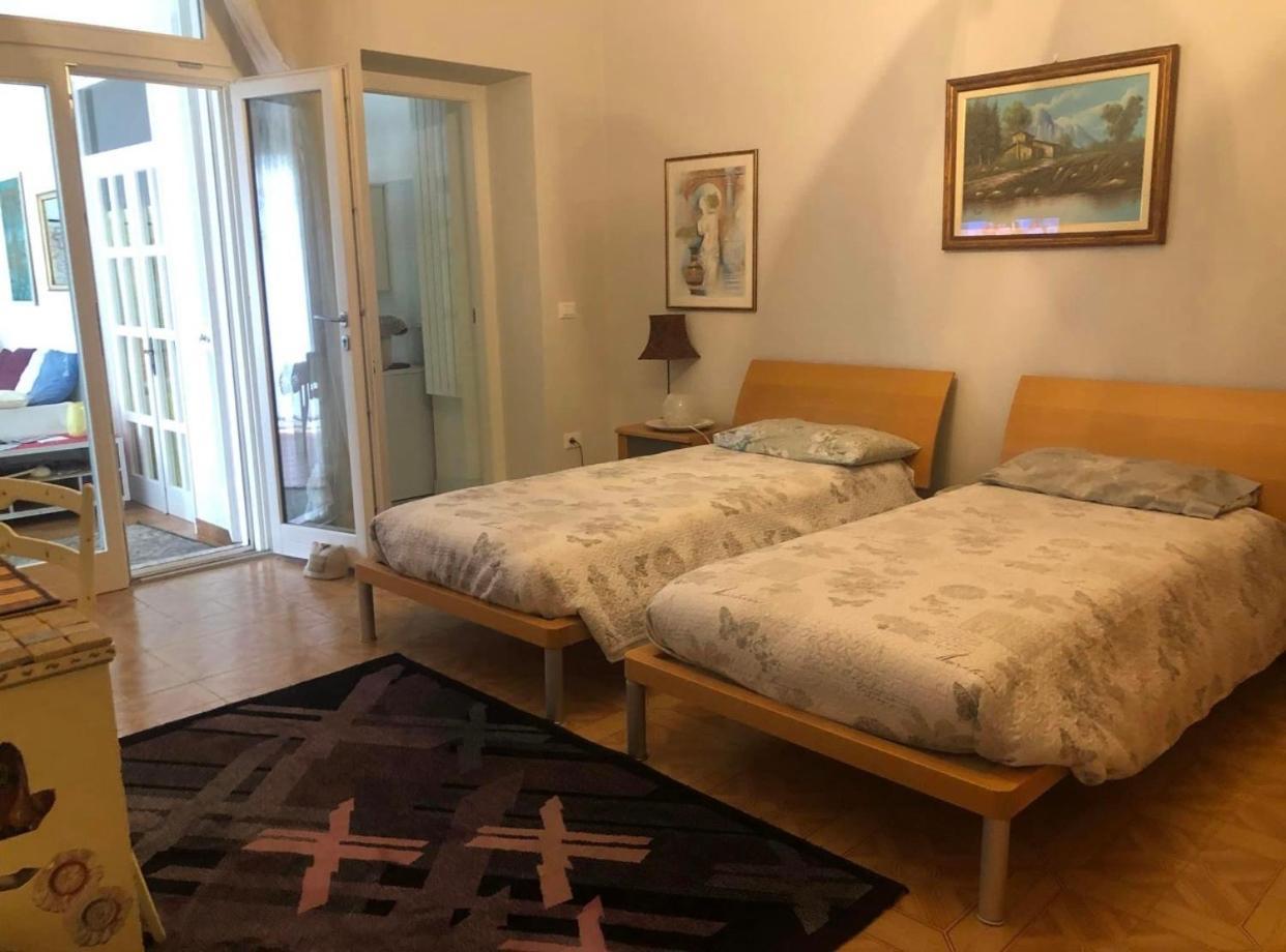 B & B Da Giusy Corte Franca Exteriör bild